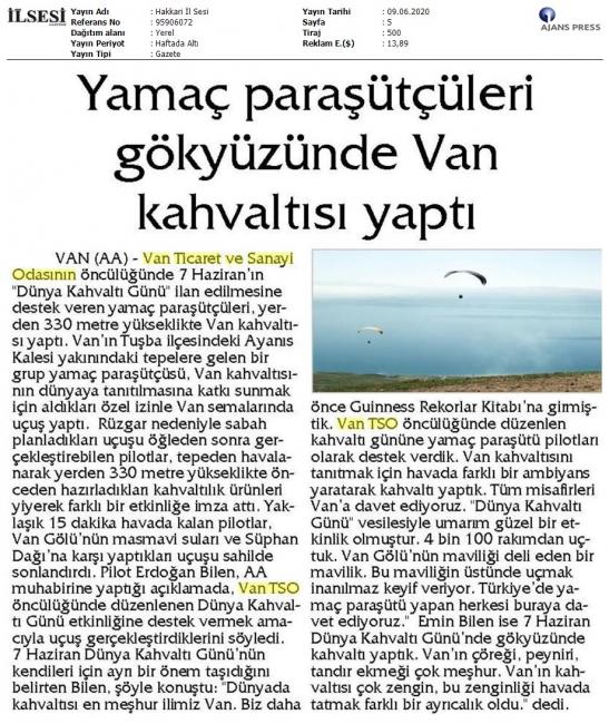 YAMAÇ PARAŞÜTÇÜLERİ GÖKYÜZÜNDE VAN KAHVALTISI YAPTI