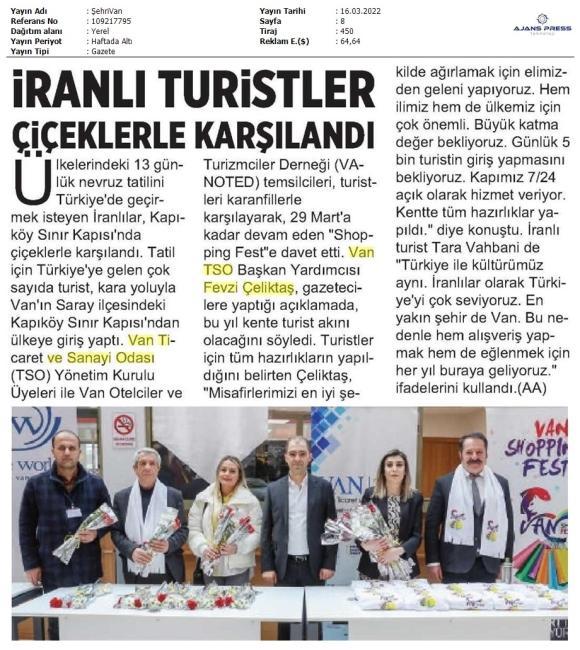 İRANLI TURİSTLER ÇİÇEKLERLE KARŞILANDI