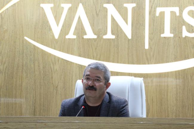 Yeni Yılın İlk Paneli 'Geçmişten Geleceğe Van'ın Kalkınma Dinamikleri Sorunlar ve Çözümler'