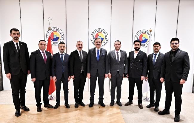 ZİYARET TOBB Van GGK'dan Başkan Hisarcıklıoğlu'na ziyaret