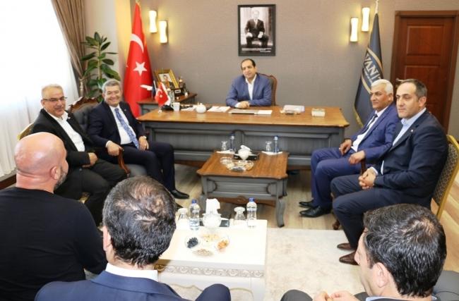 Fatih Çiftci’den  Van TSO’ ya ziyaret
