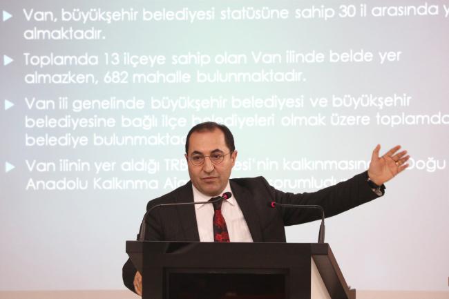 Yeni Yılın İlk Paneli 'Geçmişten Geleceğe Van'ın Kalkınma Dinamikleri Sorunlar ve Çözümler'
