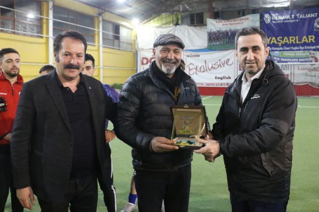 SHOPPİNG FEST FUTBOL TURNUVASI DÜZENLENDİ