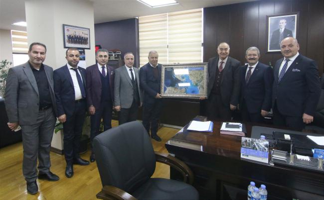     Van TSO heyeti Ankara'da bir takım ziyaretlerde bulundu