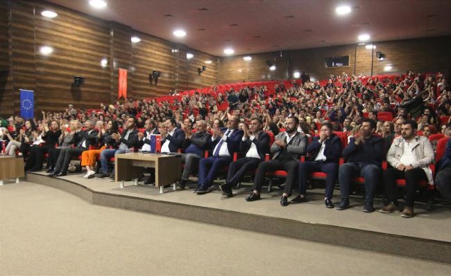 KONSER Antakya Medeniyetler Korosu Van'da konser verdi