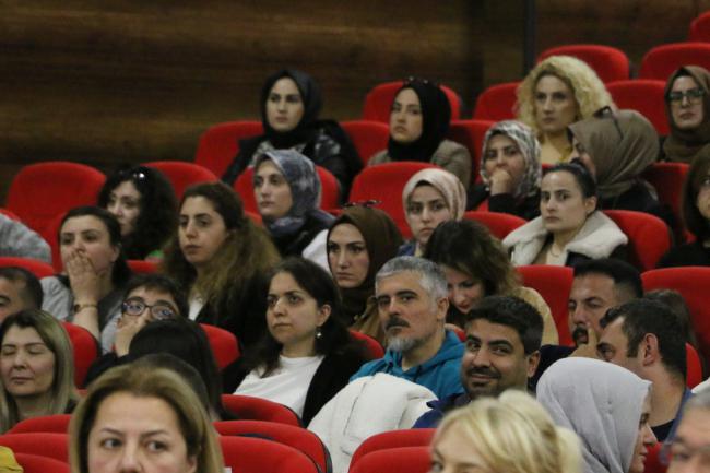 KONSER Antakya Medeniyetler Korosu Van'da konser verdi