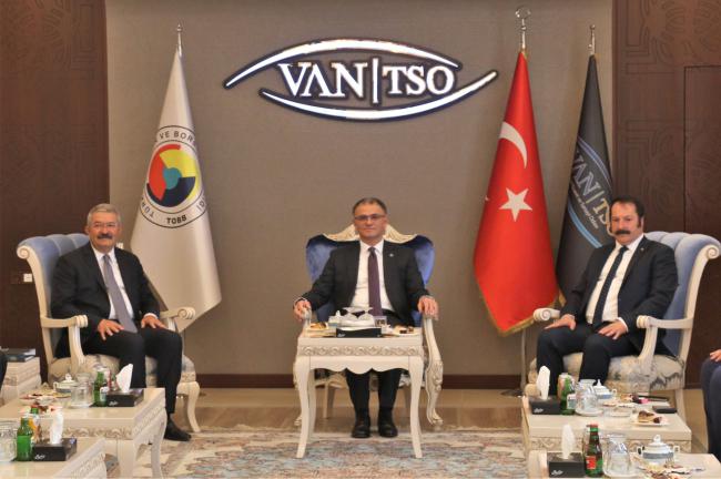 ZİYARET Van Valisi Dr. Ozan Balcı Van TSO'yu ziyaret etti