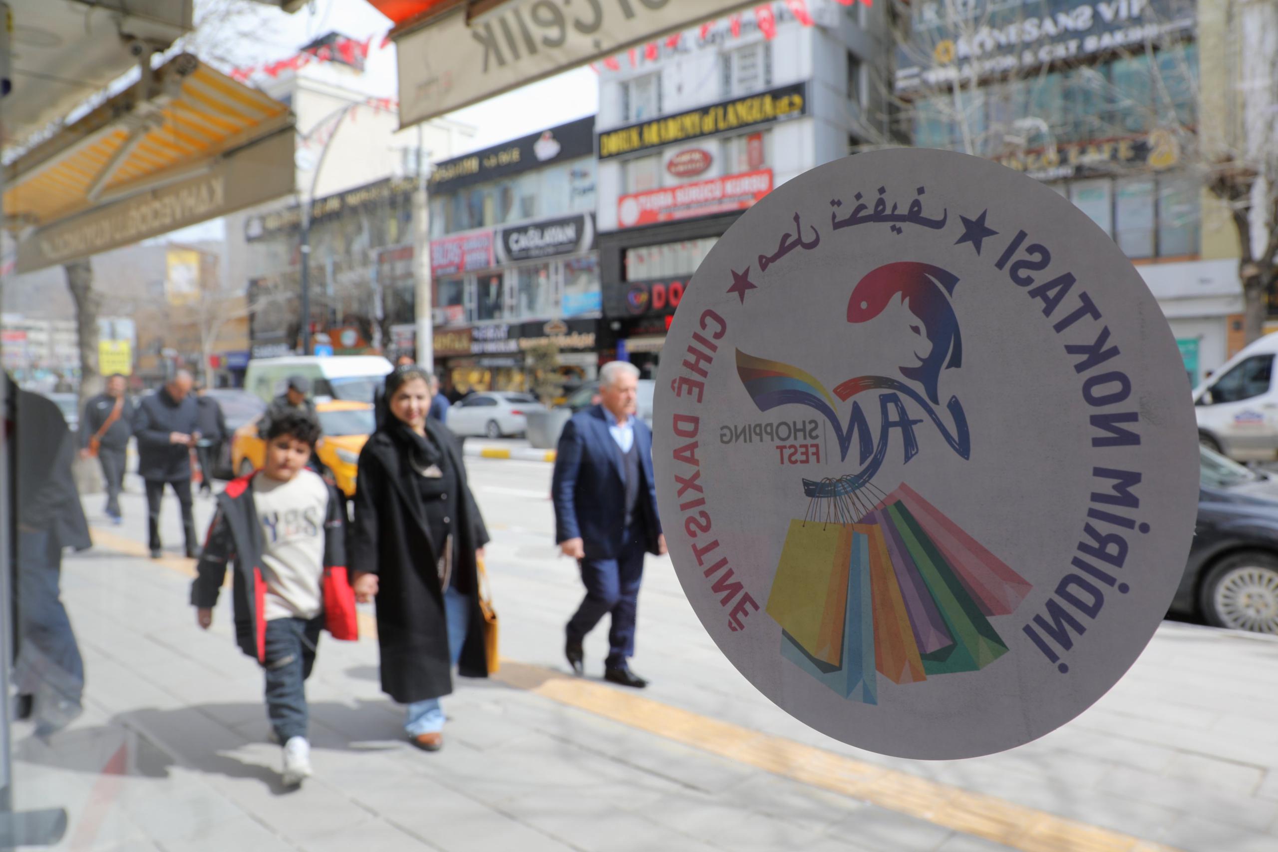 Hazırlıklar Sürüyor Van Shopping Fest için esnaf ziyaret edildi