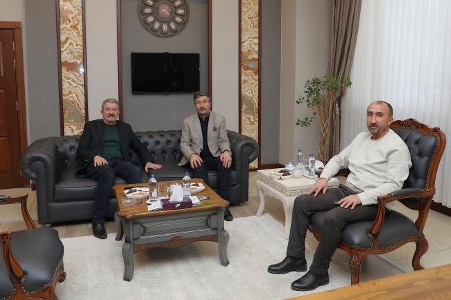 ZİYARET   HAKSİAD Van Şube Başkanı Mehmet Tasan'dan ziyaret