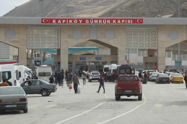 AÇILIŞ Kapıköy Sınır Kapısı'nda 'Tax Free' açıldı