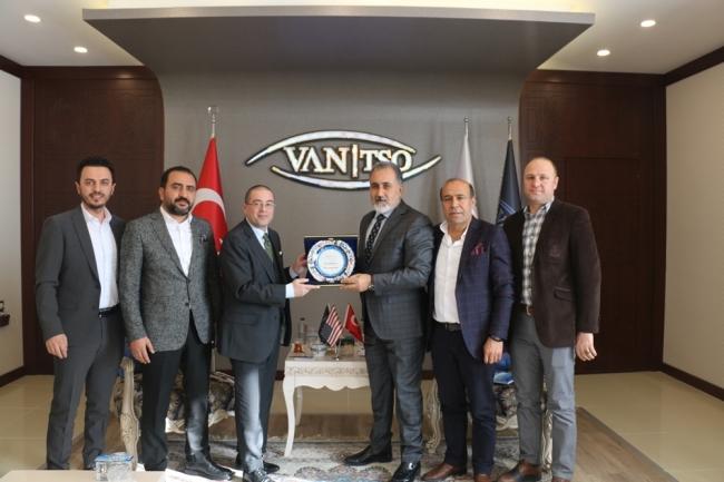 ABD Adana Konsolosu Baez’den Van TSO’ya ziyaret