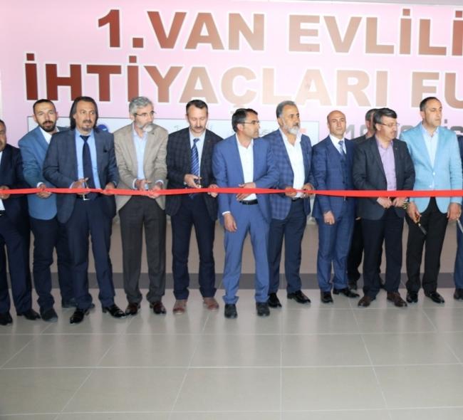 VAN EVLİLİK VE İHTİYAÇ FUARI