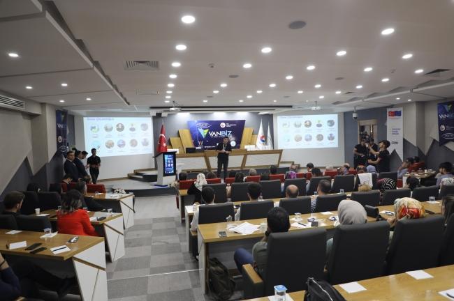 BİLİŞİM VE İNOVASYON ZİRVESİ VAN TSO'DA YAPILDI