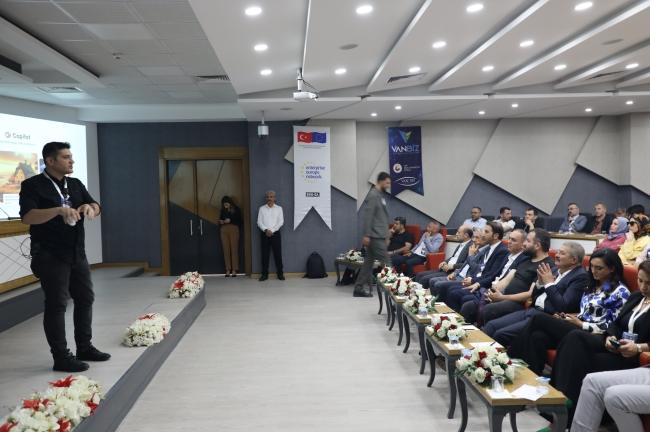 BİLİŞİM VE İNOVASYON ZİRVESİ VAN TSO'DA YAPILDI