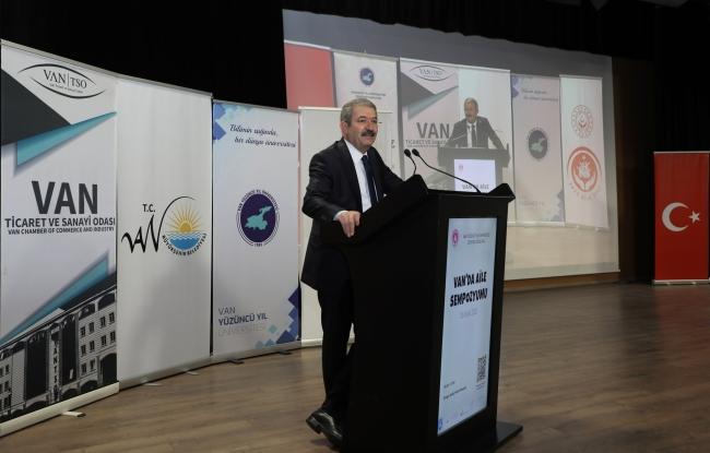 Sempozyum Van'da Aile Sempozyumu düzenlendi