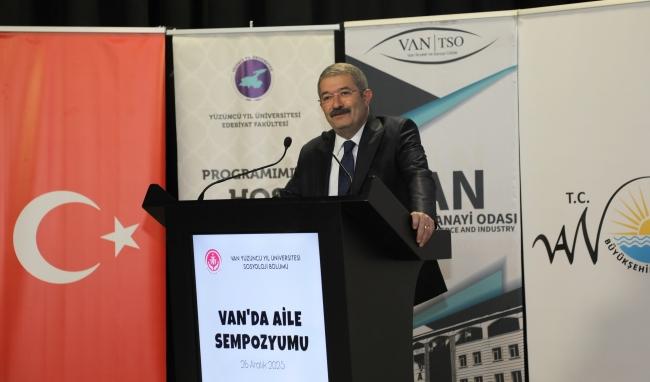 Sempozyum Van'da Aile Sempozyumu düzenlendi