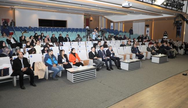 Sempozyum Van'da Aile Sempozyumu düzenlendi