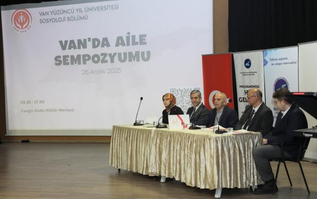 Sempozyum Van'da Aile Sempozyumu düzenlendi