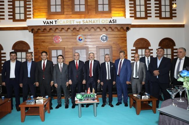 AÇILIŞ Van'ın binlerce yıllık mutfak mirasını dünyaya taşıyan fuar açıldı