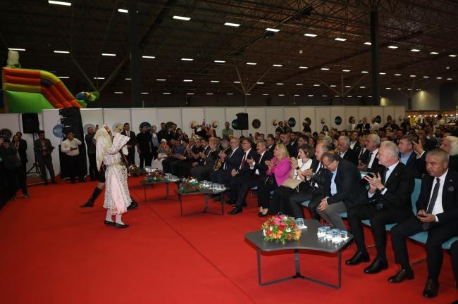 AÇILIŞ Van'ın binlerce yıllık mutfak mirasını dünyaya taşıyan fuar açıldı