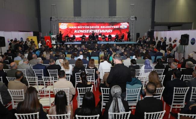 AÇILIŞ Van'ın binlerce yıllık mutfak mirasını dünyaya taşıyan fuar açıldı