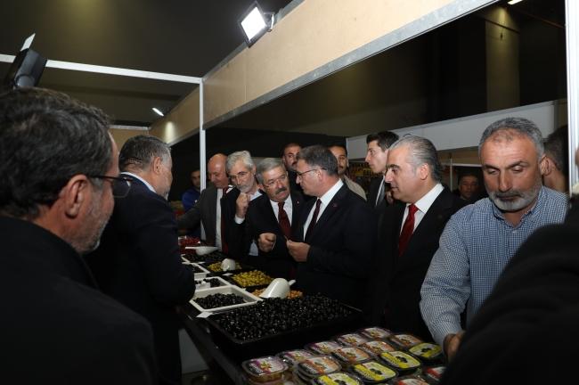 AÇILIŞ Van'ın binlerce yıllık mutfak mirasını dünyaya taşıyan fuar açıldı