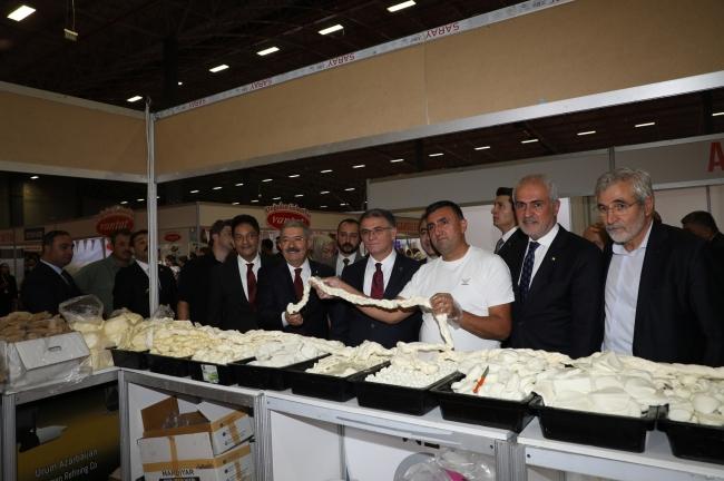 AÇILIŞ Van'ın binlerce yıllık mutfak mirasını dünyaya taşıyan fuar açıldı