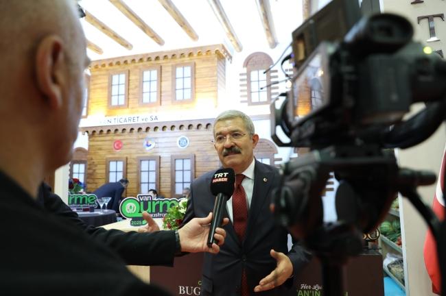 AÇILIŞ Van'ın binlerce yıllık mutfak mirasını dünyaya taşıyan fuar açıldı