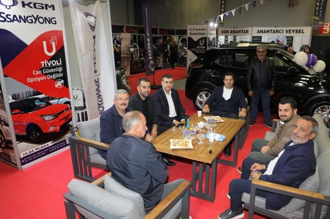 ZİYARET Van TSO 2. AutoVan Otomotiv Fuarı'nı gezdi