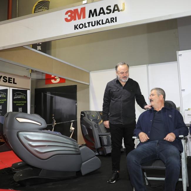 ZİYARET Van TSO 2. AutoVan Otomotiv Fuarı'nı gezdi