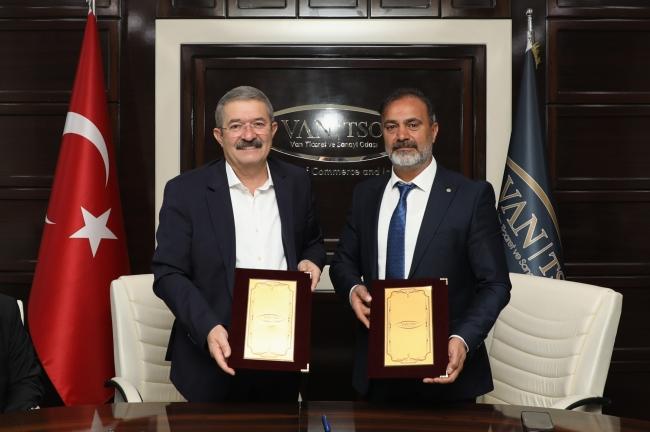 İşbirliği Protokolü Van TSO ile Müteahhitler ve Yapsatçılar Derneği işbirliği ve dayanışma protokolü imzaladı