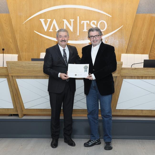 Sertifika Töreni Van TSO'da Hakemler Eğitimi Sertifika Töreni düzenlendi