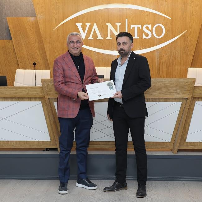 Sertifika Töreni Van TSO'da Hakemler Eğitimi Sertifika Töreni düzenlendi