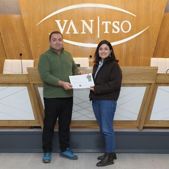 Sertifika Töreni Van TSO'da Hakemler Eğitimi Sertifika Töreni düzenlendi