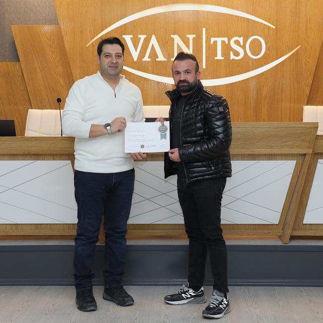 Sertifika Töreni Van TSO'da Hakemler Eğitimi Sertifika Töreni düzenlendi