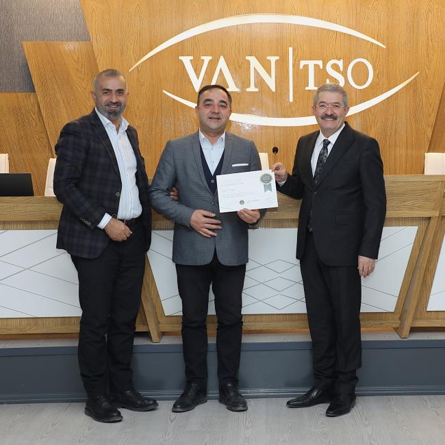 Sertifika Töreni Van TSO'da Hakemler Eğitimi Sertifika Töreni düzenlendi