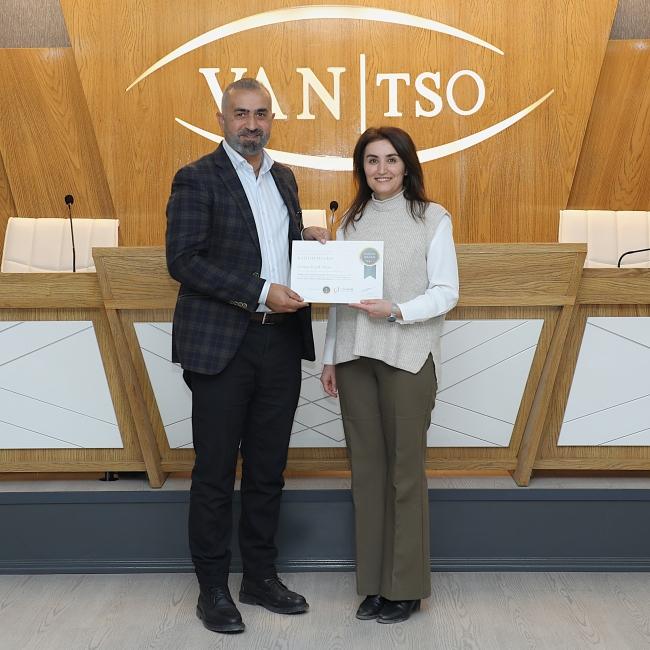 Sertifika Töreni Van TSO'da Hakemler Eğitimi Sertifika Töreni düzenlendi