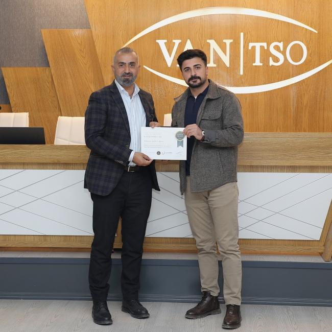 Sertifika Töreni Van TSO'da Hakemler Eğitimi Sertifika Töreni düzenlendi