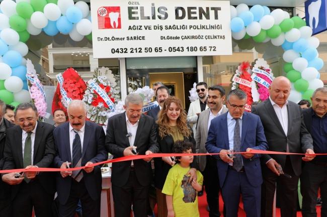 Van TSO yönetimi   Elisdent Ağız ve Diş Sağlığı Polikliniği'nin açılış törenine katıldı