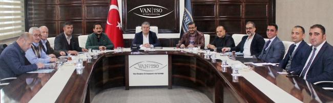 İnşaat Malzemecileri Kümeleniyor