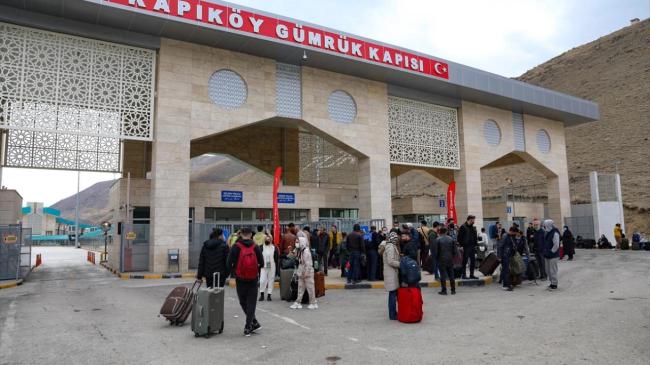 Kapıköy’ün bereketi! Yılbaşında Van’a İranlı akını olacak