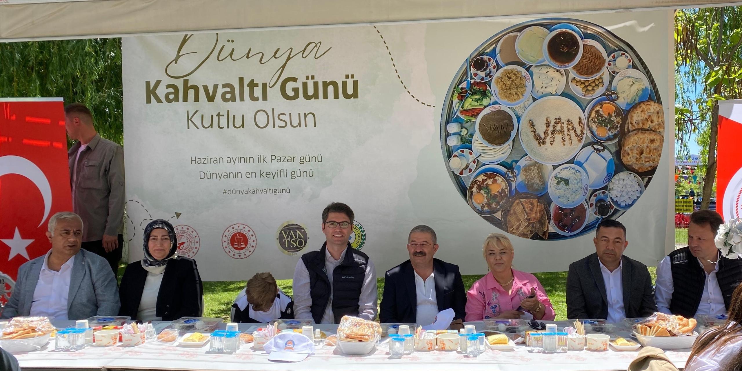 Dünya Kahvaltı Günü Kutlu Olsun